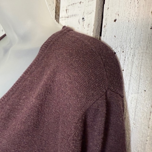 Banana Republic V-neck Sweater Women XL 3/4 Ruche Sleeve Sides Burgundy Y2K Vibe - Picture 10 of 13